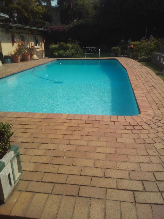 Accoustix Backpackers Hostel Γιοχάνεσμπουργκ Εξωτερικό φωτογραφία