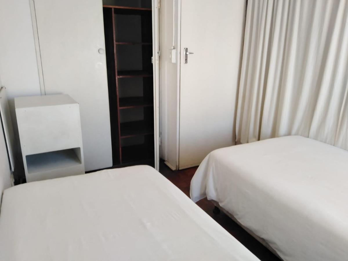 Accoustix Backpackers Hostel Γιοχάνεσμπουργκ Εξωτερικό φωτογραφία